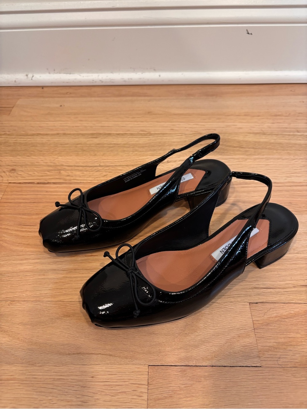 Steve Madden LOVED BLACK CRINKLE BLACK PATENT square-toe slingback heels size 5 - Picture 11 of 15